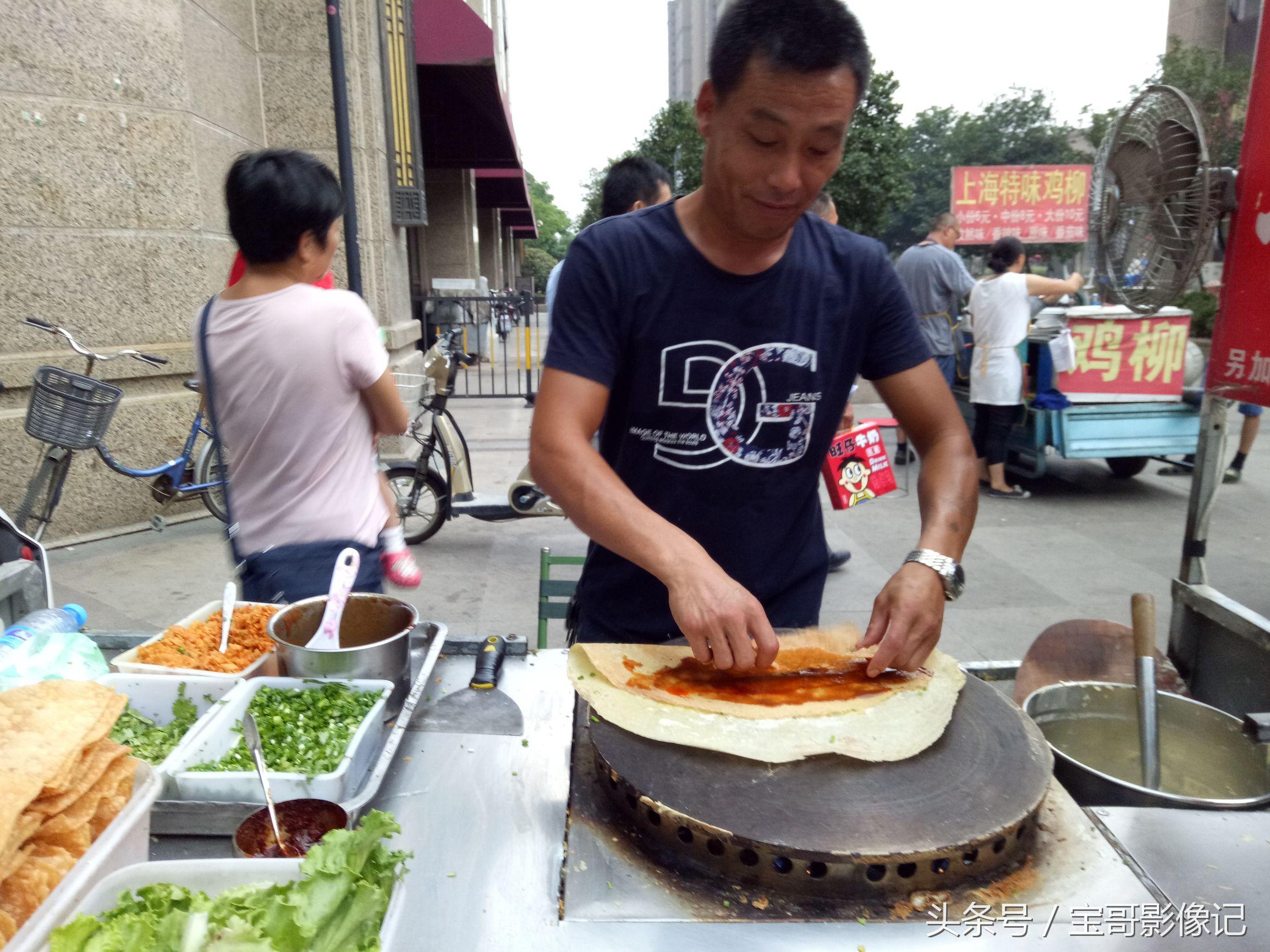 煎饼哥，美食背后的故事与图片风采