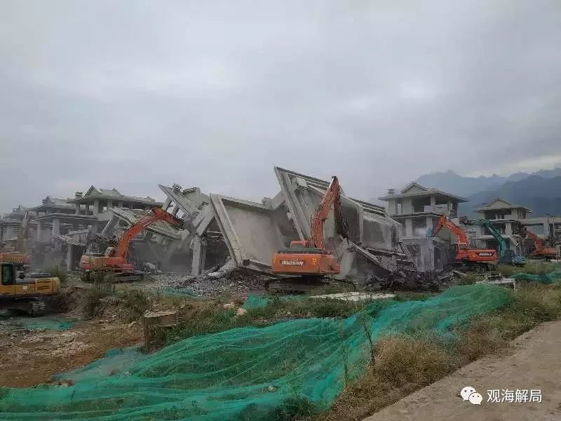 违建豪宅无人认领，当地果断拆除，揭示背后的故事与教训