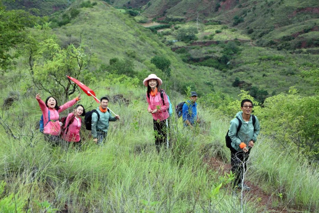 徒步650km回家小伙，路上的故事与花费的反思